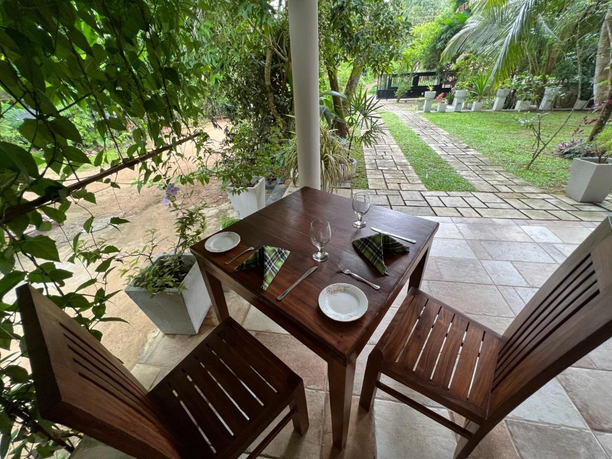 Tanzanite Place Tangalle Exterior foto
